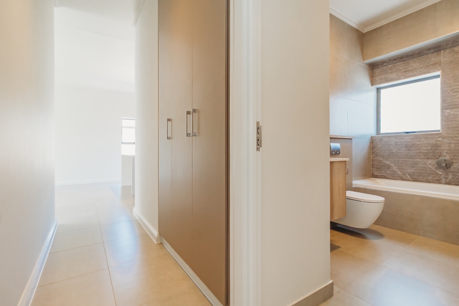 3 Bedroom Property for Sale in Kraaibosch Western Cape